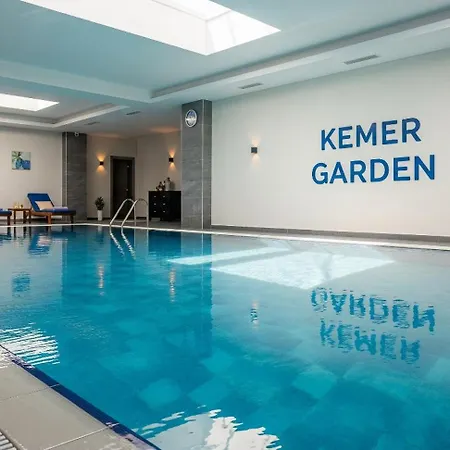 Отель Kemer Garden &